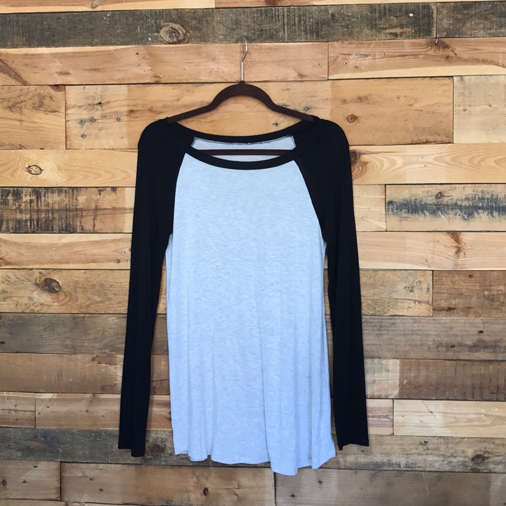 Bordeaux baseball tunic. Size SM.